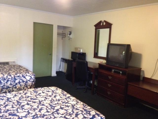 Northside Inn Claxton Buitenkant foto